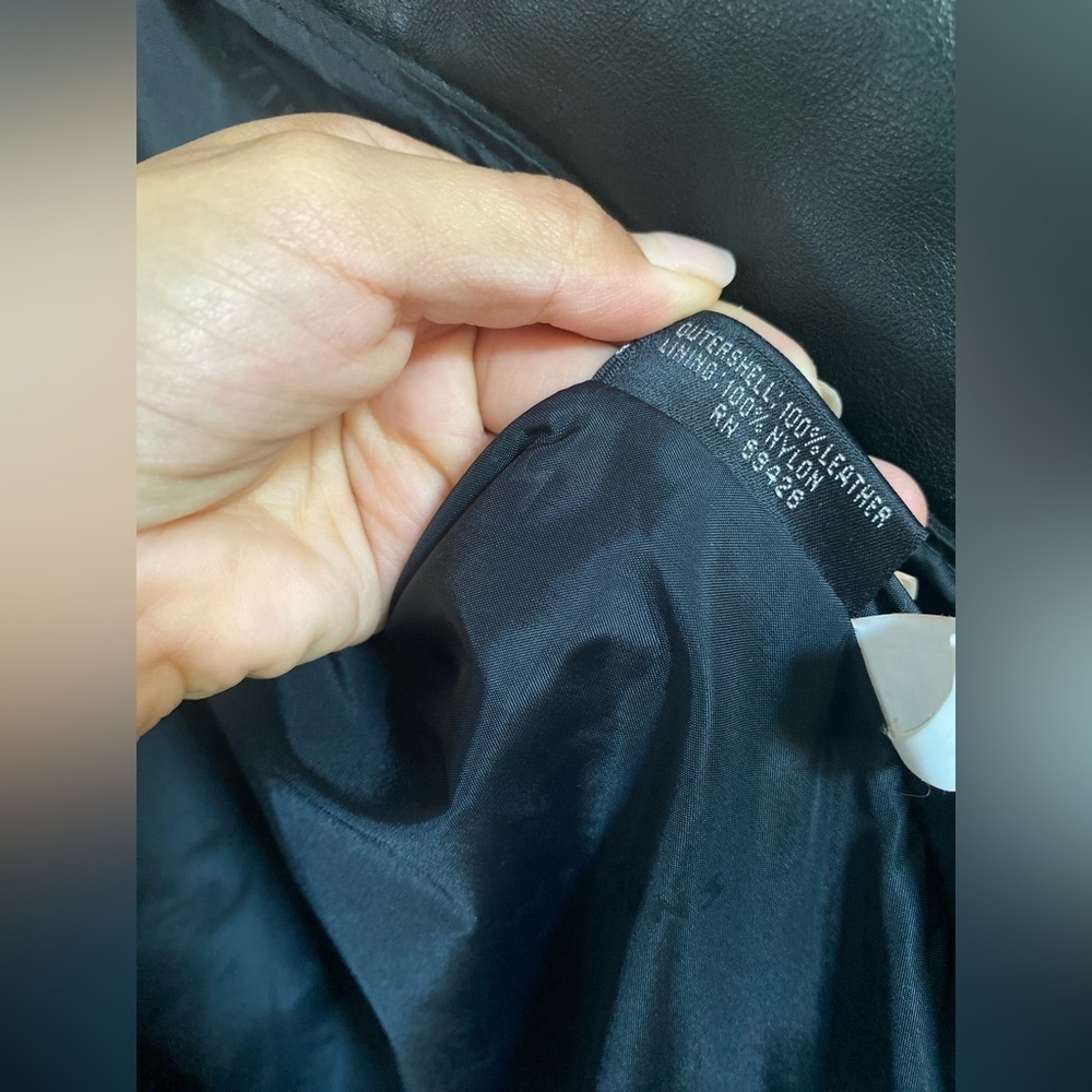 Wilson’s Men/ Women's Black Oversized Leather Jacket - Picture 5 of 10